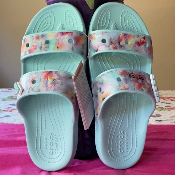 😴💐 CROCS CLASSIC DREAM SANDALS 💐😴 NWT 😴💐 - Picture 5 of 16
